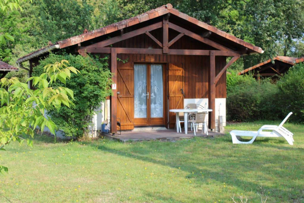 Les Chalets Du Gelat, Nature Et Calme Noaillan Eksteriør bilde